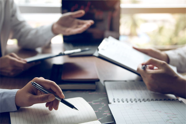 追求短期績效狂歡，企業(yè)正在付出哪些隱性代價？