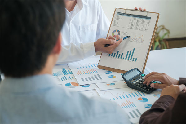 預算調整機制看似靈活，應對市場變化為何仍顯滯后？