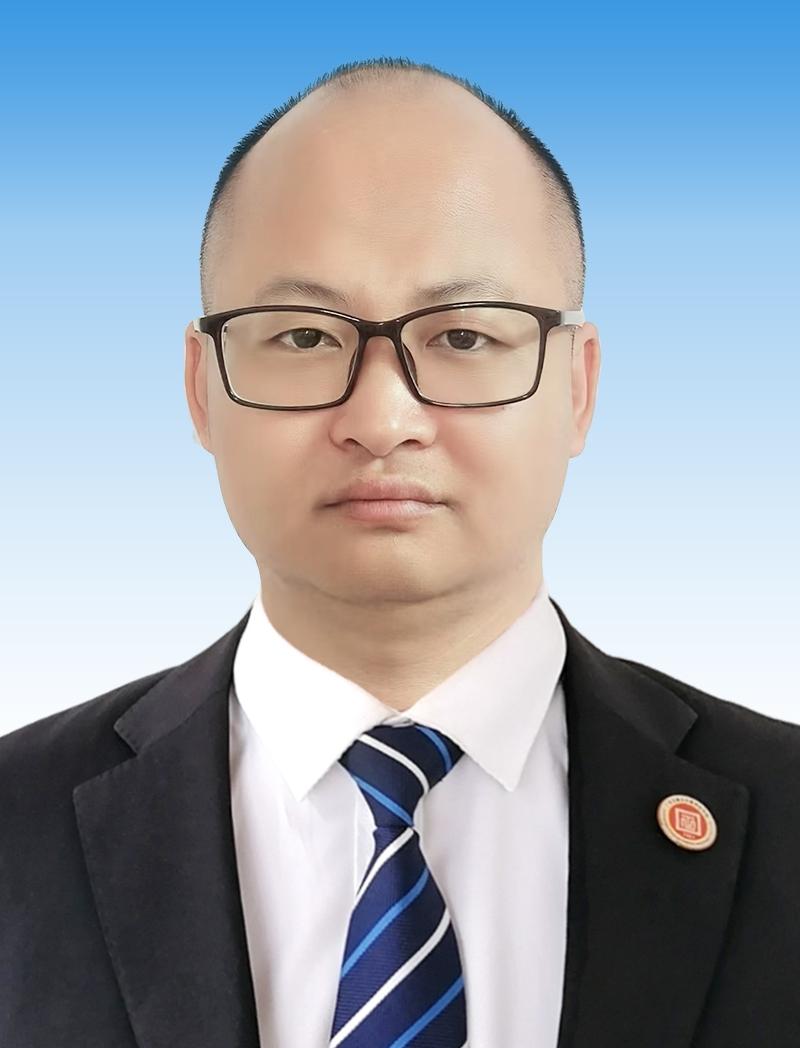 正睿企業(yè)管理咨詢師向英黎